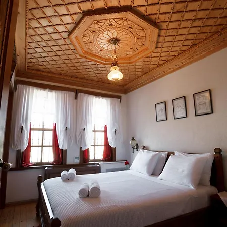 Boutique Musée Hotel *