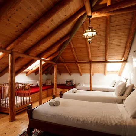 Boutique Musée * Gjirokastër